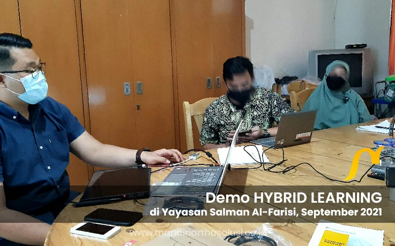 demo hybrid learning di yayasan salman alfarisi bandung